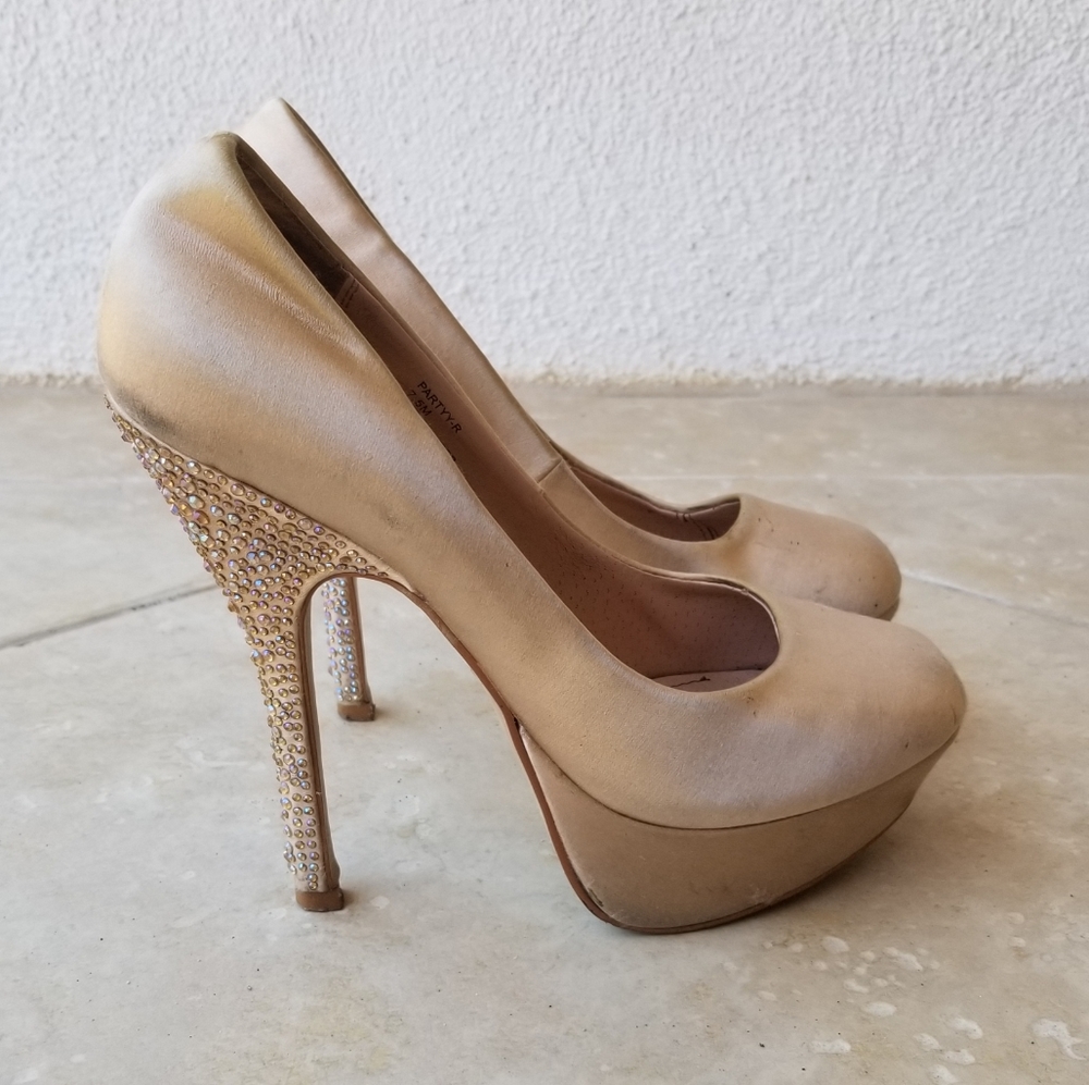Steve Madden Partyy-R Rhinestone Platform Pump